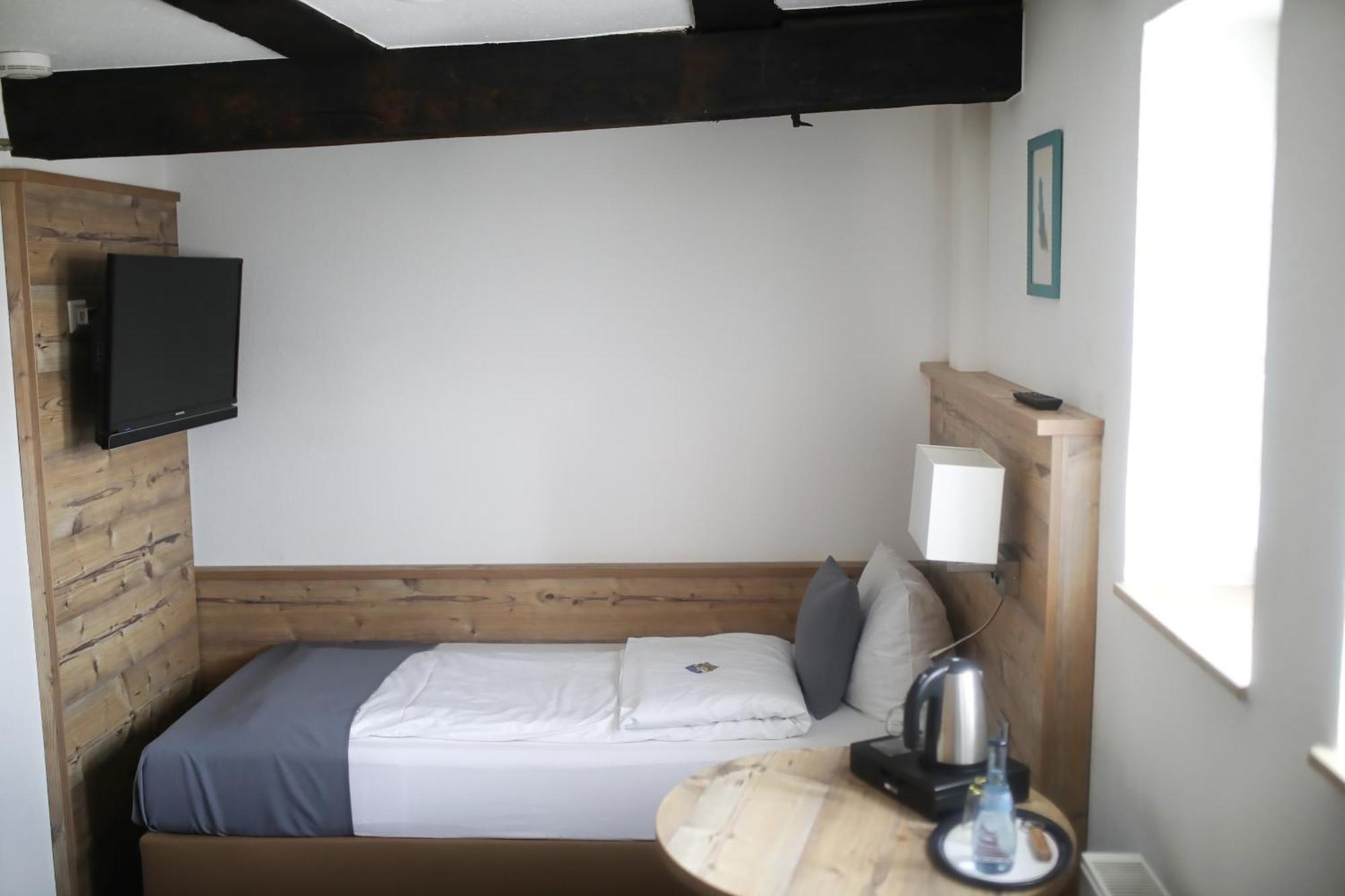 Gasthaus Hotel Zum Kreuz Stetten am Kalten Markt Eksteriør bilde